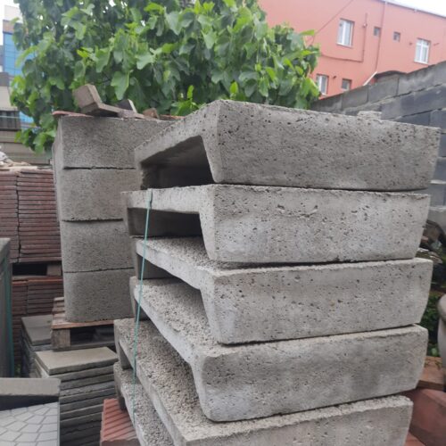 Beton palet blokları, dayanıklı ve uzun ömürlü beton palet yapımı için idealdir.