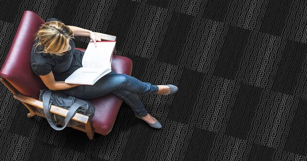 TERRAZZO Loop Karo Halı ürün banner