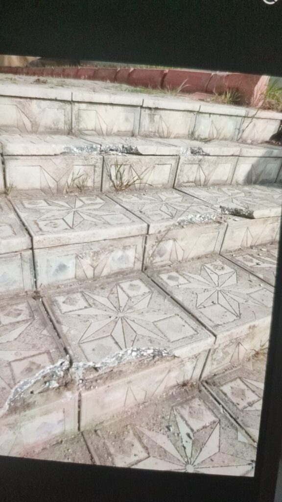 Kristal Desenli Karo Taşı – Dış Mekân Zemin Kaplama ürün banner
