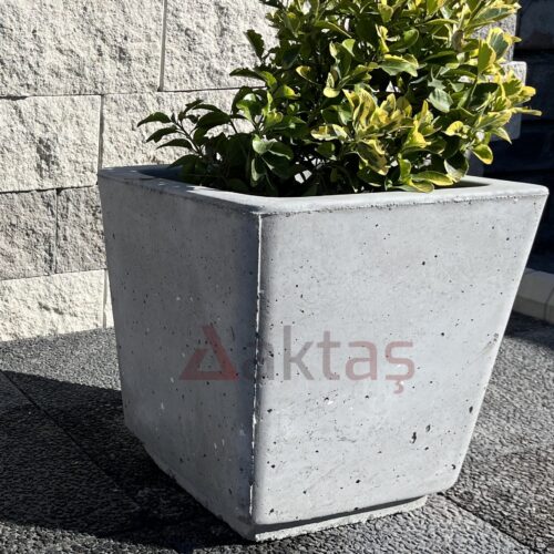 Aktaş Mix Beton Kare Saksı (40x40x44 cm)