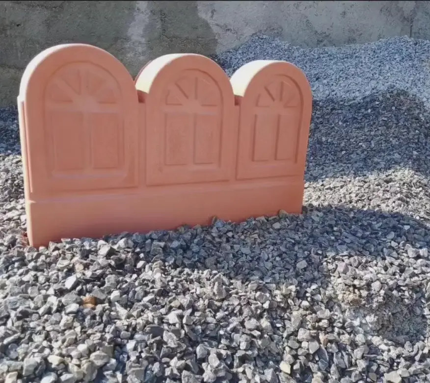 Bahçe ve peyzaj uygulamaları için kırmızı kubbeli beton bordür taşı kırmızı kubbeli bordür taşı dekoratif beton bordür